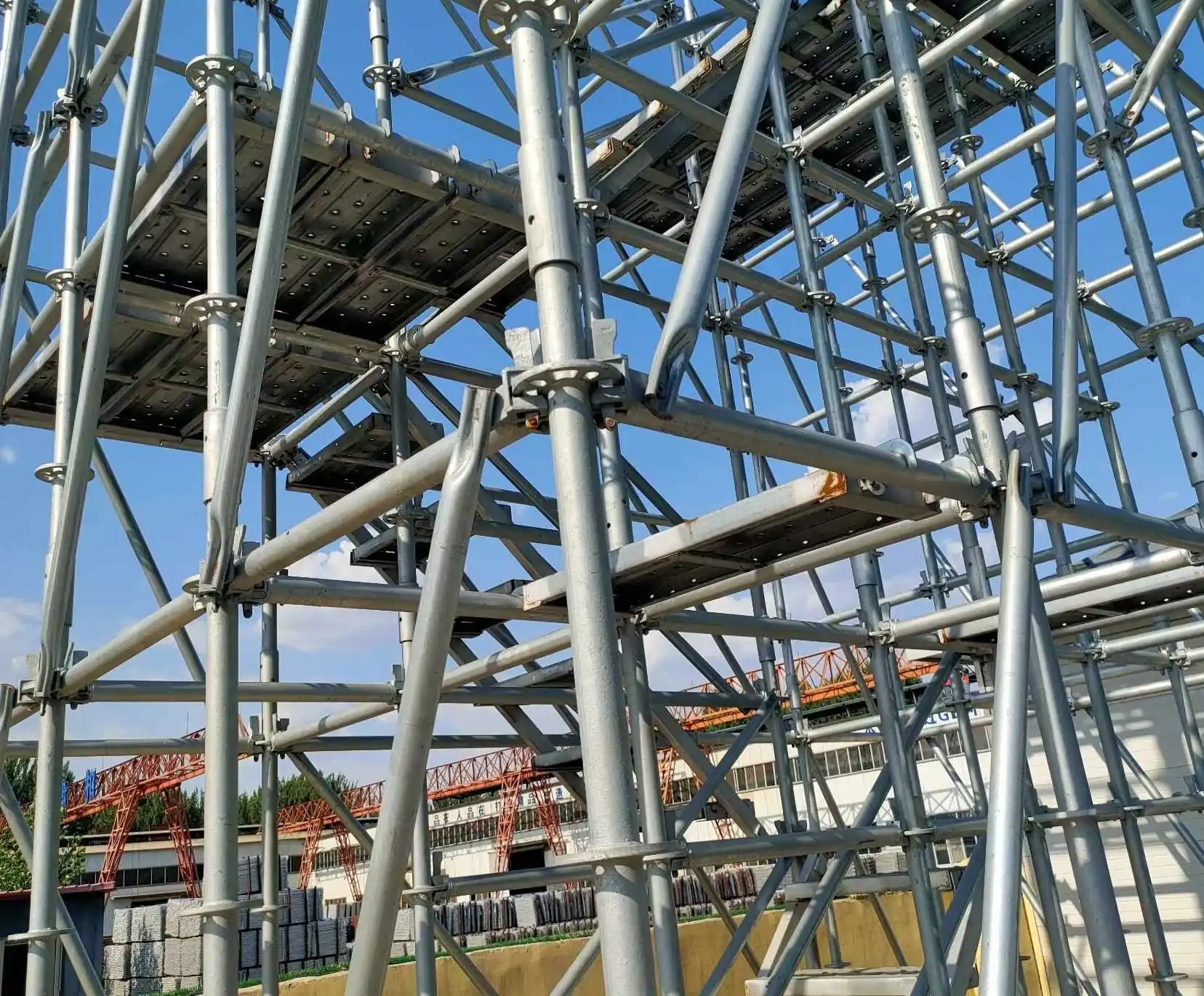 Ringlock scaffolding